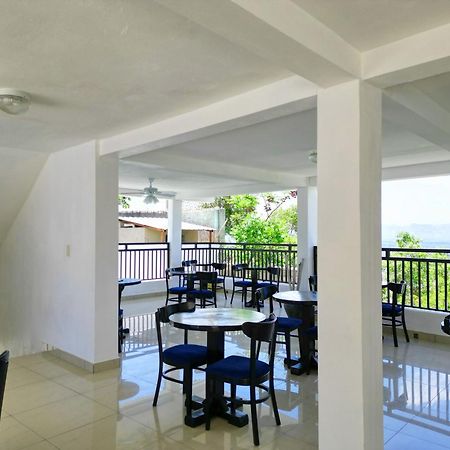 J&G Villa Hotel Cap-Haïtien Eksteriør bilde