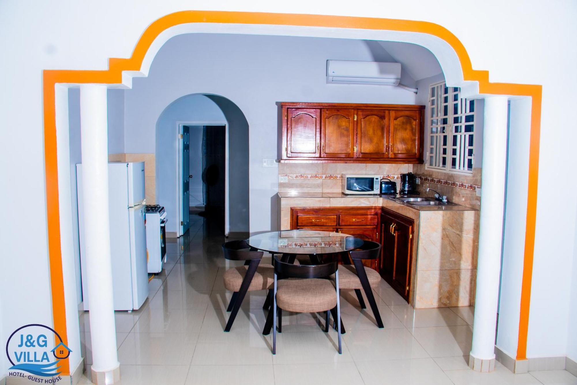J&G Villa Hotel Cap-Haïtien Eksteriør bilde