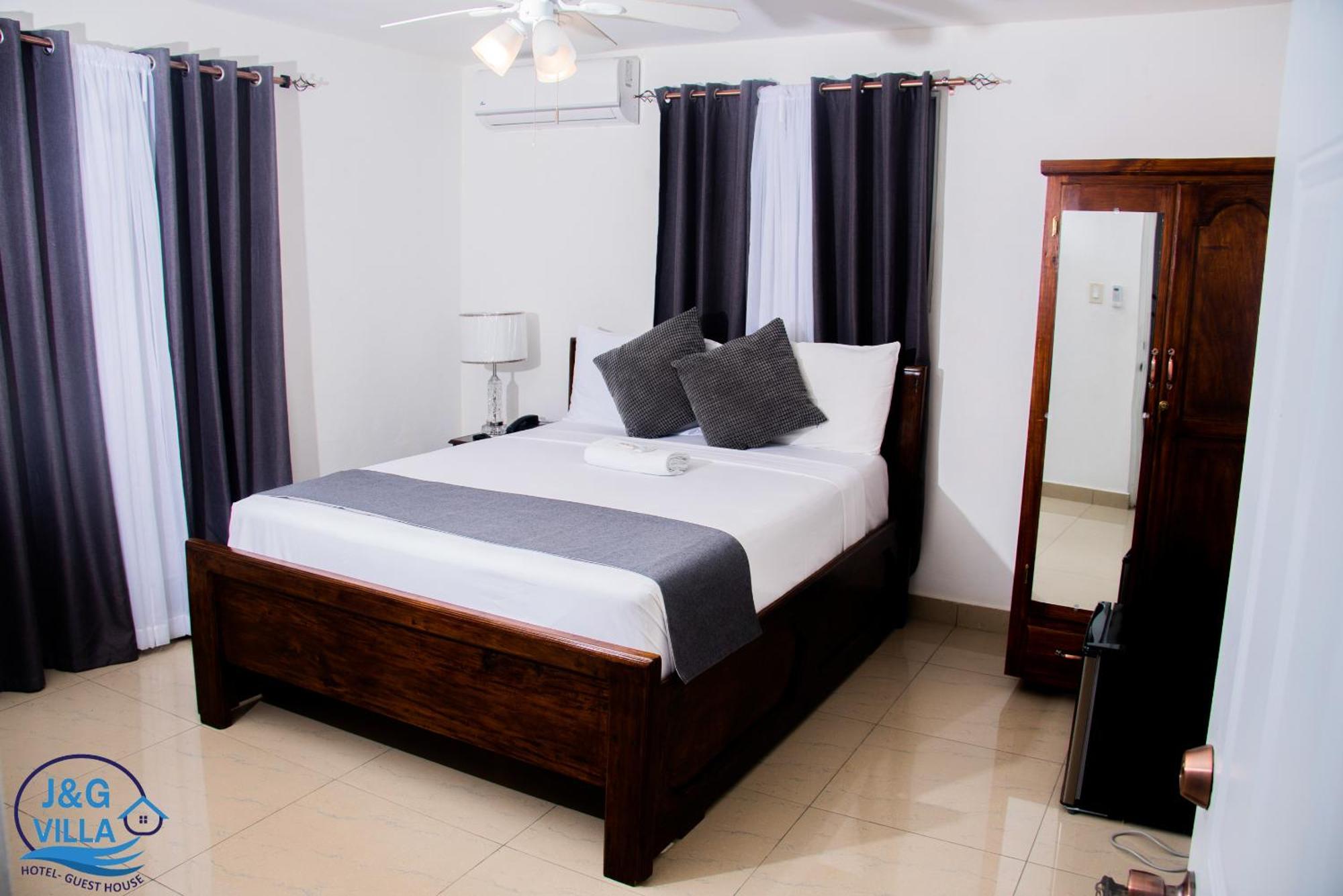 J&G Villa Hotel Cap-Haïtien Eksteriør bilde